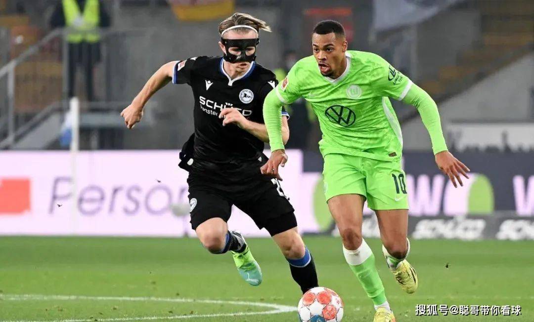 德甲联赛，弗赖堡VS法兰克福，法兰克福第三名防守战。