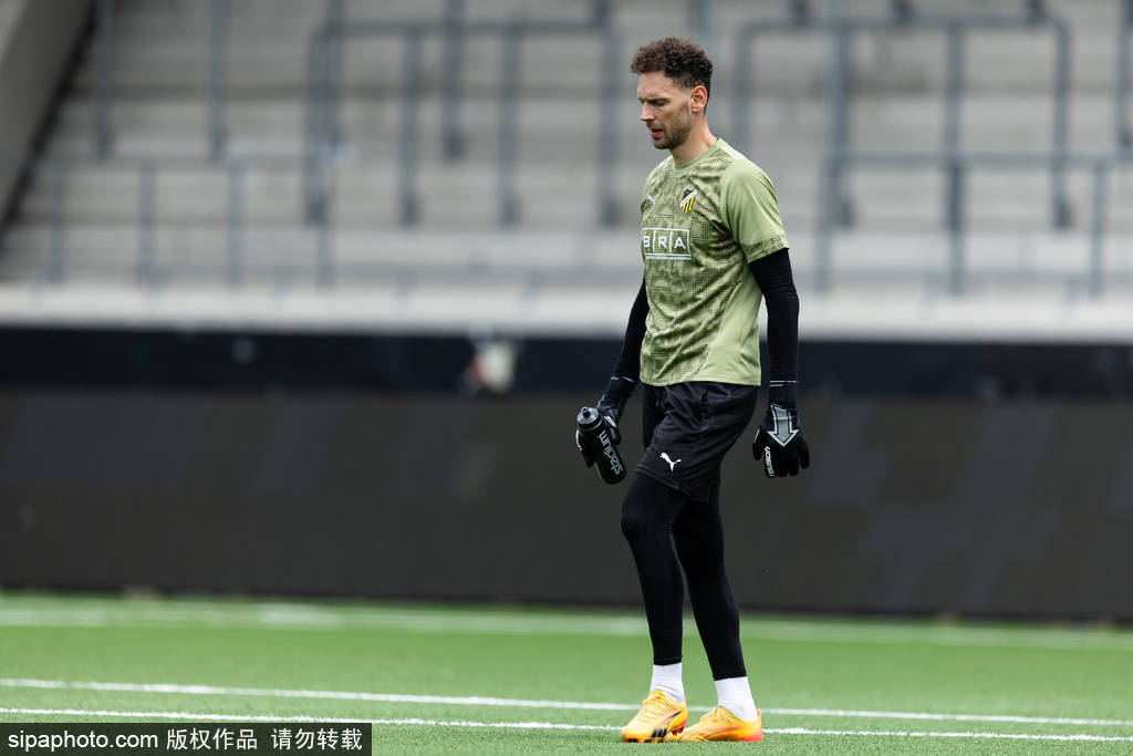 阿森纳门将海因成租借热门,莱万特欲强援争夺战!