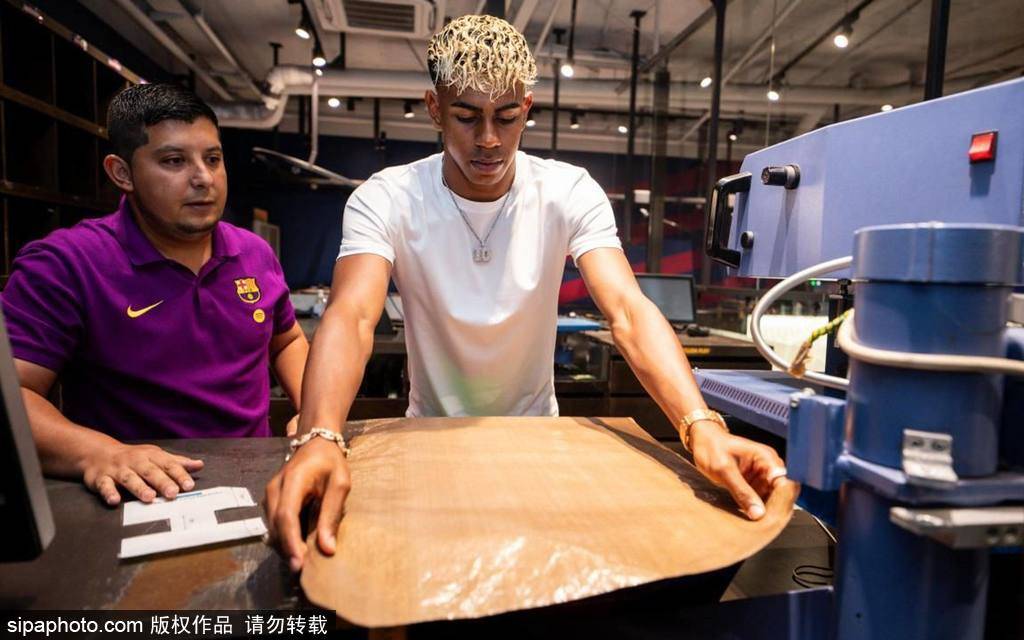 莱万特VS巴萨:VIP体验如何改变球迷观赛模式?