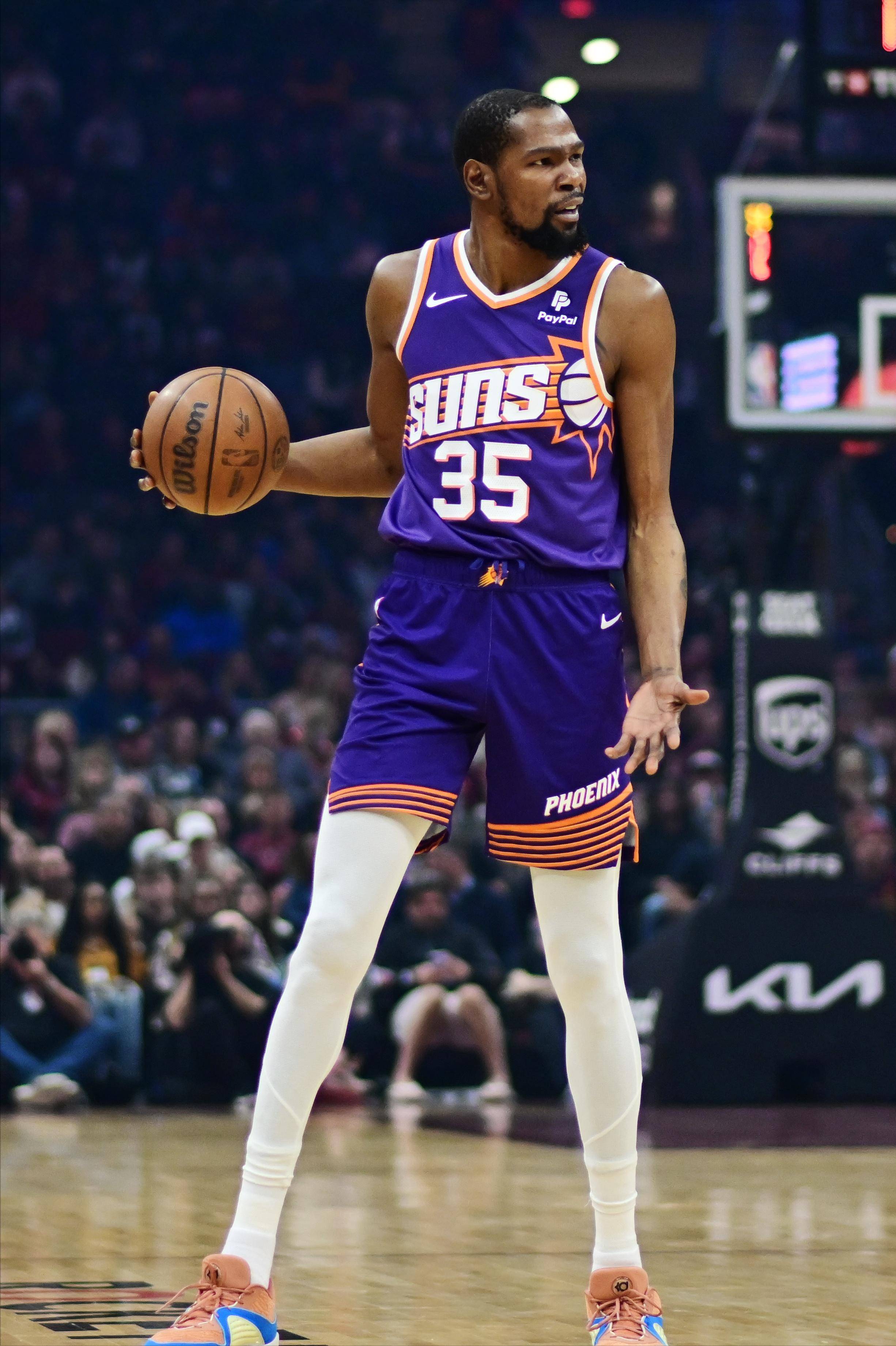 杜兰特总得分能超越科比吗？对比36岁得分表现，差距不小