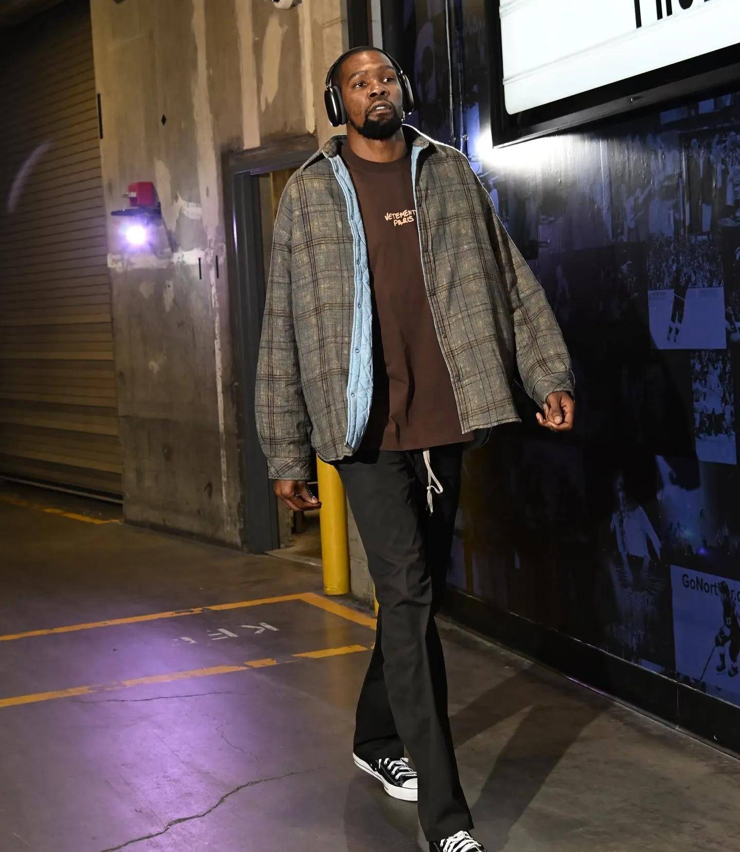 火箭续约拖延埋雷:杜兰特的“勇士噩梦”恐在休斯顿重演