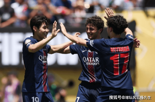 意外!巴黎圣日耳曼4比0大胜马德里竞技,取得世俱杯开门红