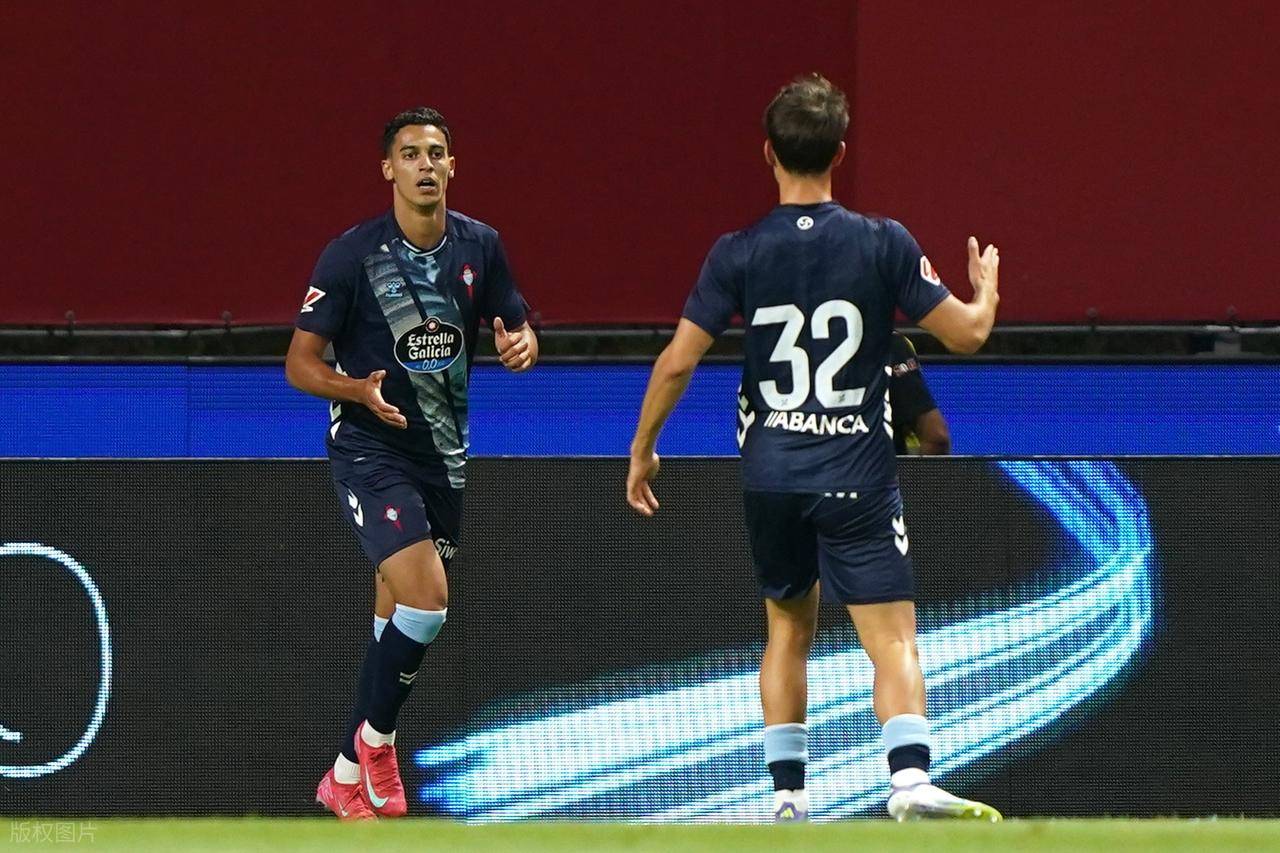 1-1,25岁多特旧将救主,87分钟绝平,助西甲倒数第一逼平塞尔塔