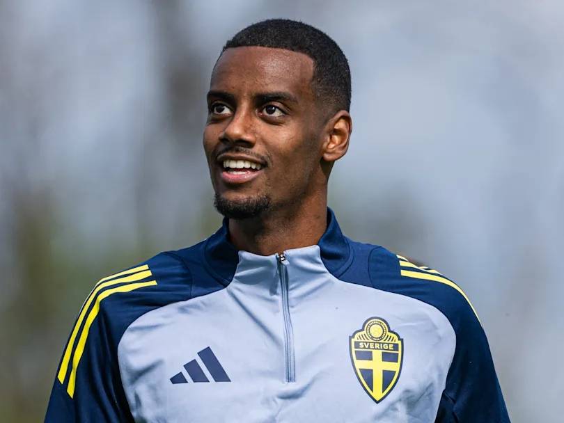 伊萨克首次回应转会利物浦争议:外界并未掌握完整真相