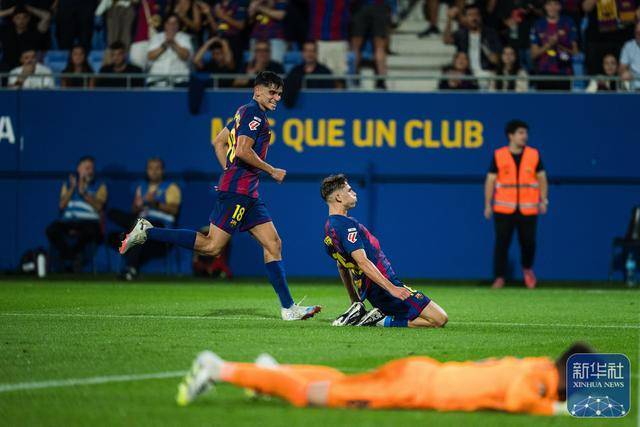 足球|西甲:巴塞罗那胜巴伦西亚